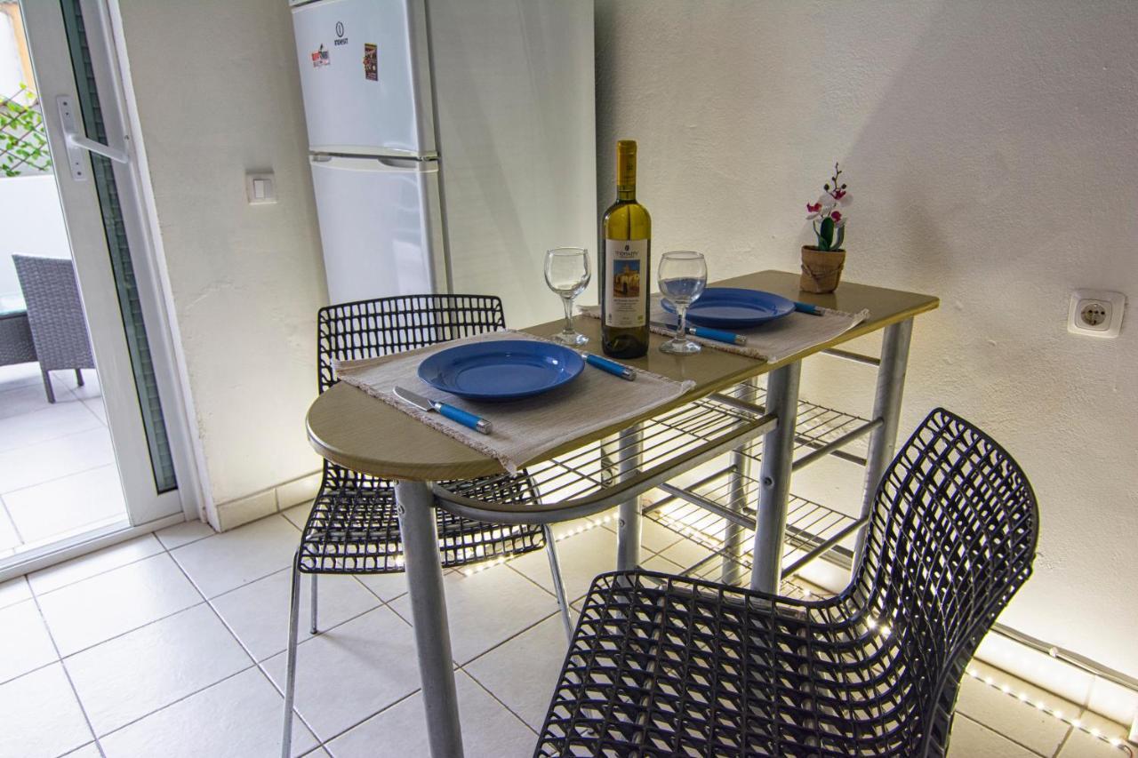 Erofili Apartments ソウダ エクステリア 写真